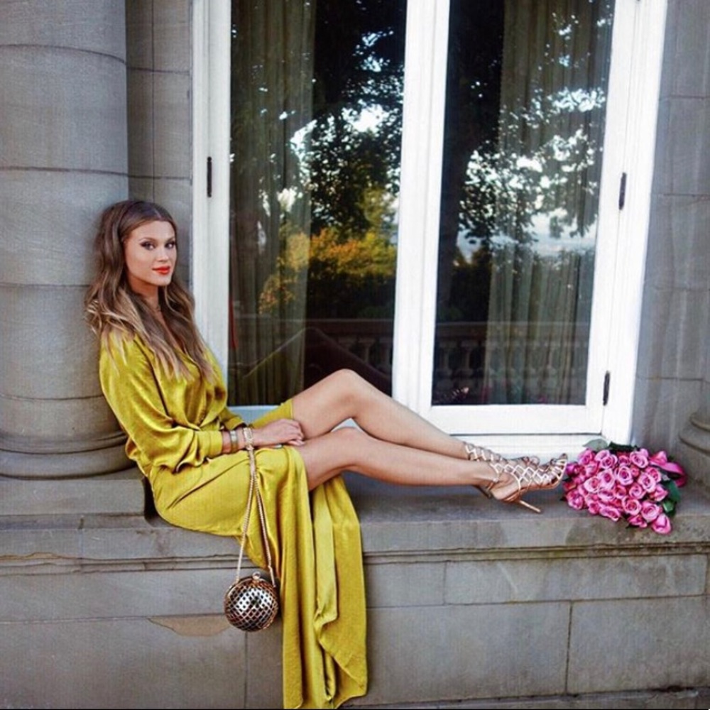 🍋Missguided satin dress size 0